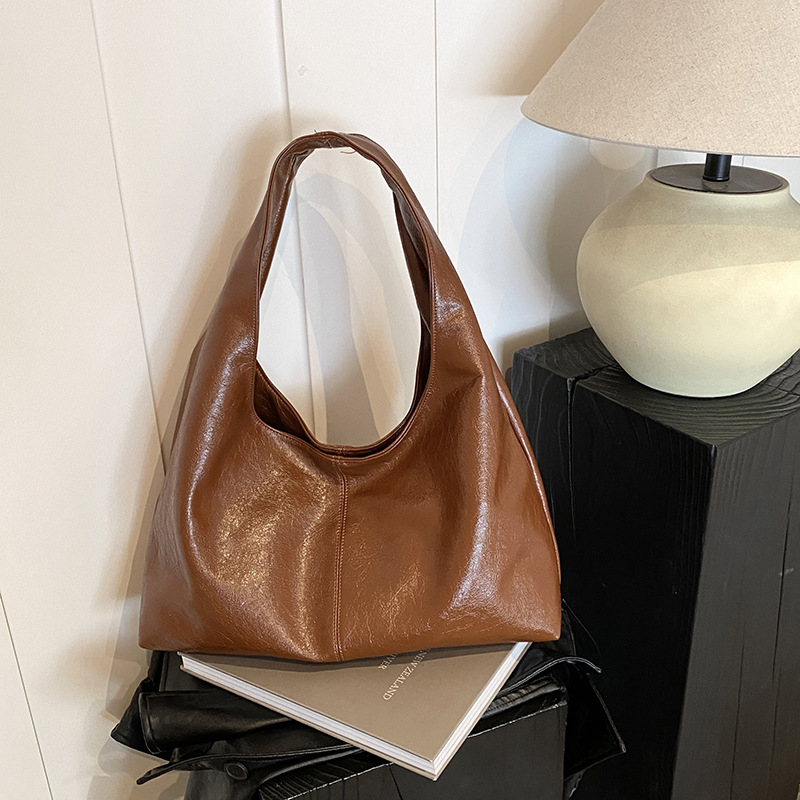 Hobo Bag Slouchy - حقيبة يد نسائية فضفاضة من الجلد
