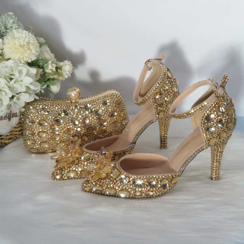 أحذية زفاف جديدة من الكريستال  - مراجعة Women Bags For Wedding وسعره