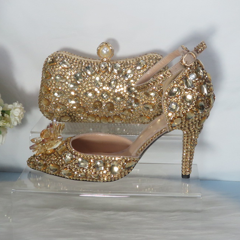 أحذية زفاف جديدة من الكريستال  - مراجعة Women Bags For Wedding وسعره