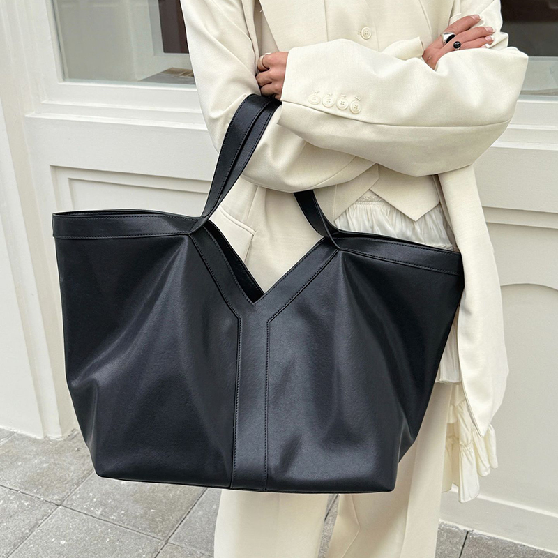 حقائب يد نسائية فاخرة من الجلد - مراجعة Women Bags On Sale وسعره