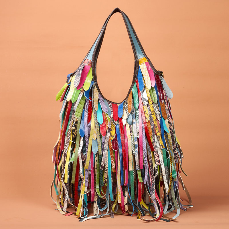 حقائب كتف ملونة من جلد الغنم ا - مراجعة Hobo Bag Slouchy وسعره