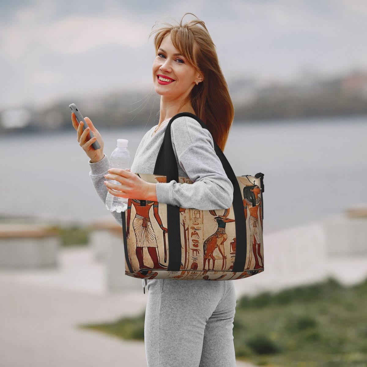 مخصص مصر القديمة جدارية الأساط - مراجعة Women Bags Egypt وسعره