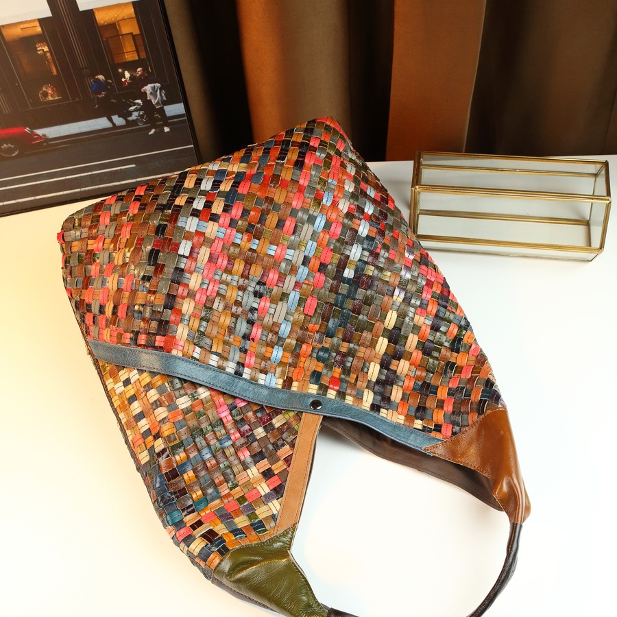 حقيبة كتف جلدية يدوية الصنع بت - مراجعة Women Bags Branded Sale وسعره