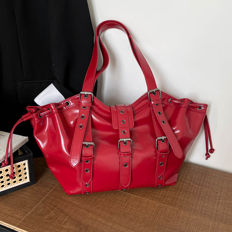حقيبة كتف بحزام قابل للتعديل ب - مراجعة Women Bags On Sale وسعره