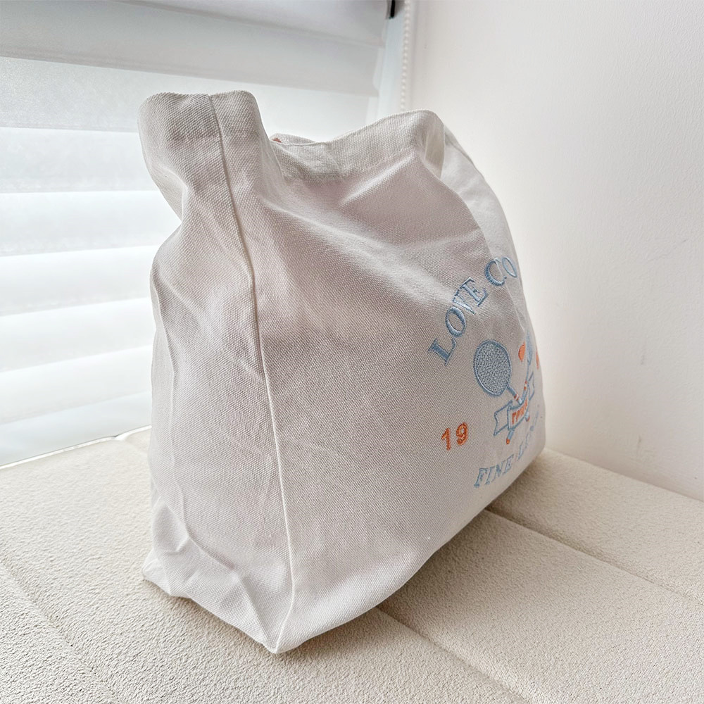 حقيبة كتف من قماش كانفاس مطرزة - مراجعة Women Bags Ck وسعره