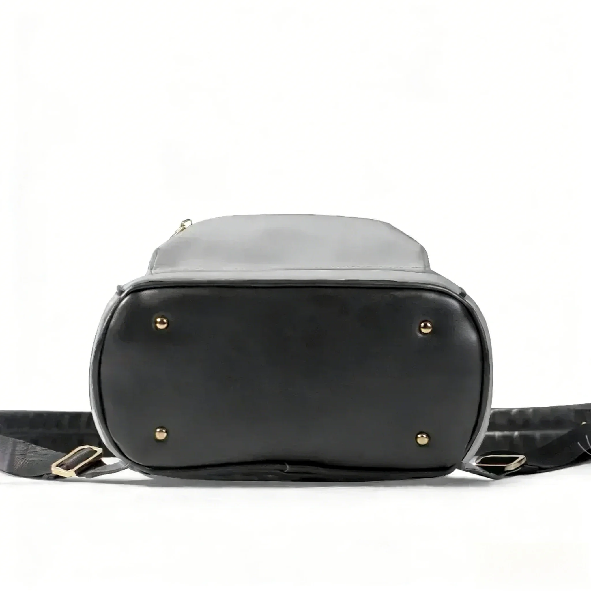 حقيبة ظهر هوروس إله مصرى بتصمي - مراجعة Women Bags Egypt وسعره