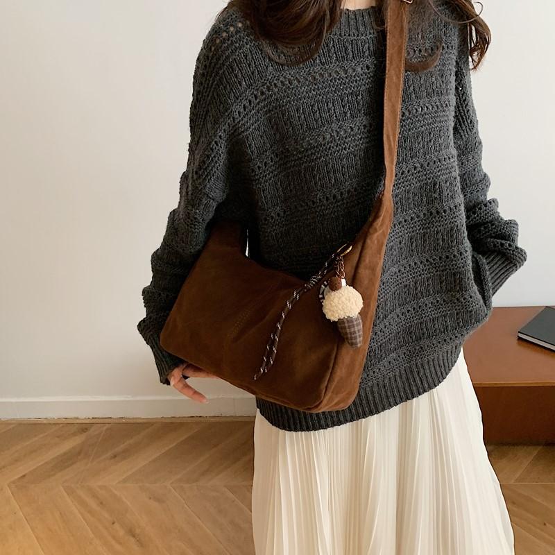 حقائب كتف من جلد الغزال الصناع - مراجعة Women Bags Branded Sale وسعره