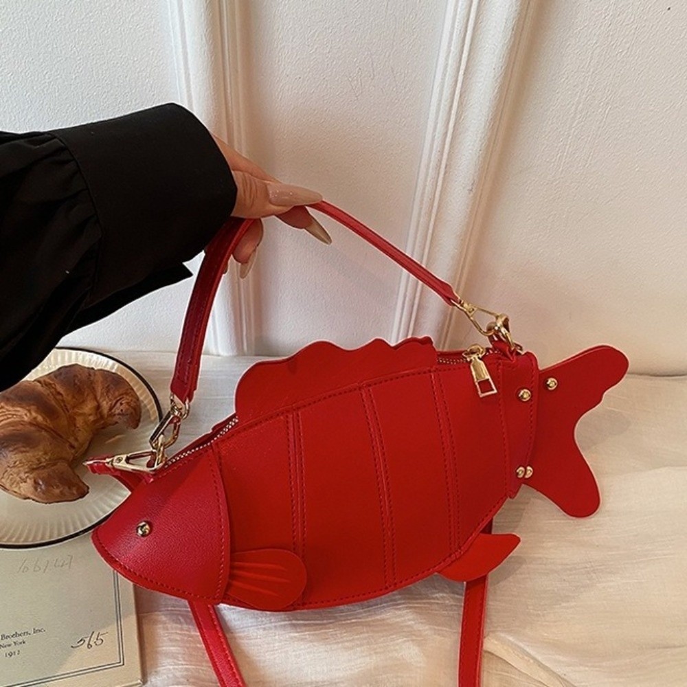 حقيبة كتف إبداعية على شكل سمكة - مراجعة Hobo Bag Slouchy وسعره