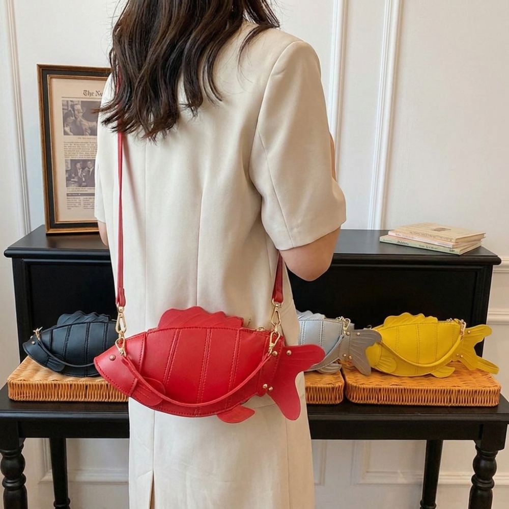 حقيبة كتف إبداعية على شكل سمكة - مراجعة Hobo Bag Slouchy وسعره